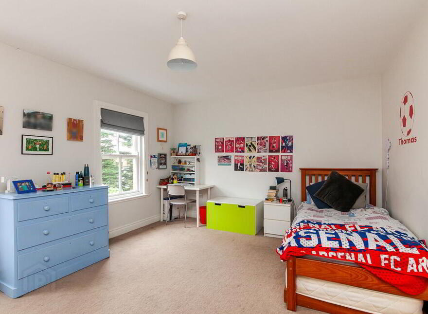 9 Danesfort Park South, Belfast, BT9 7RG