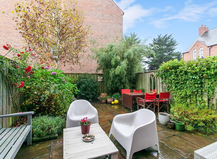 9 Danesfort Park South, Belfast, BT9 7RG