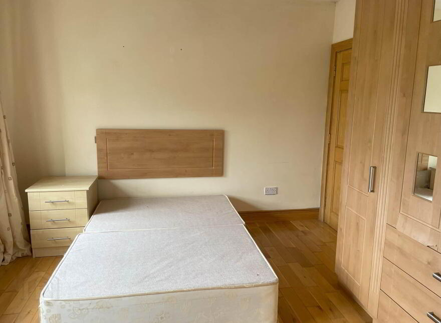 9 Churchfields, Shrule, H91W0X5