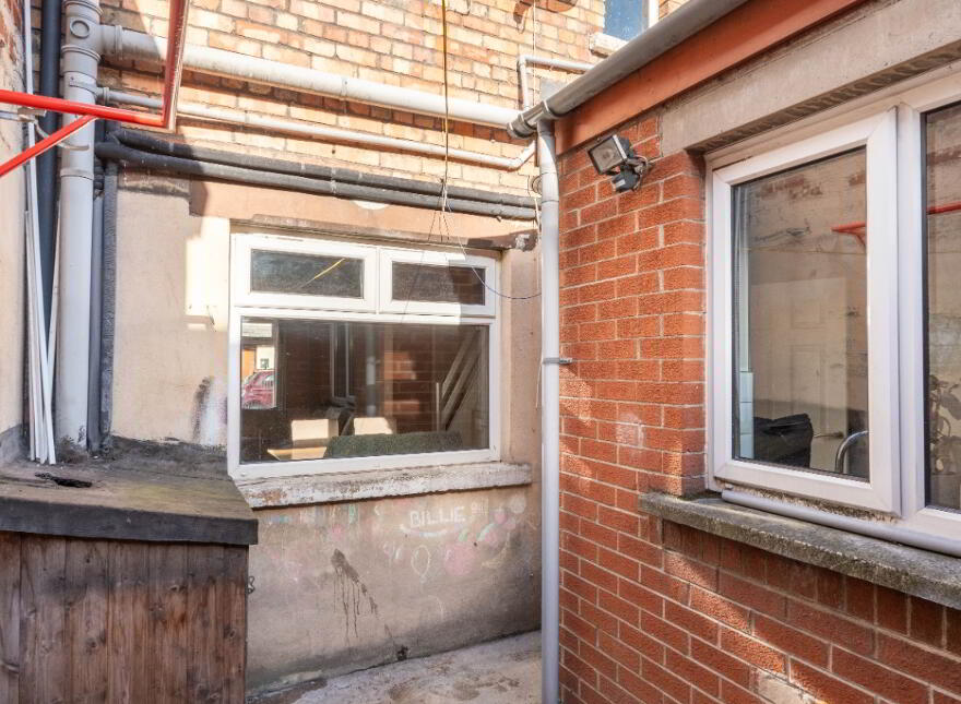 46 Kilburn Street, Belfast, BT12 6JS