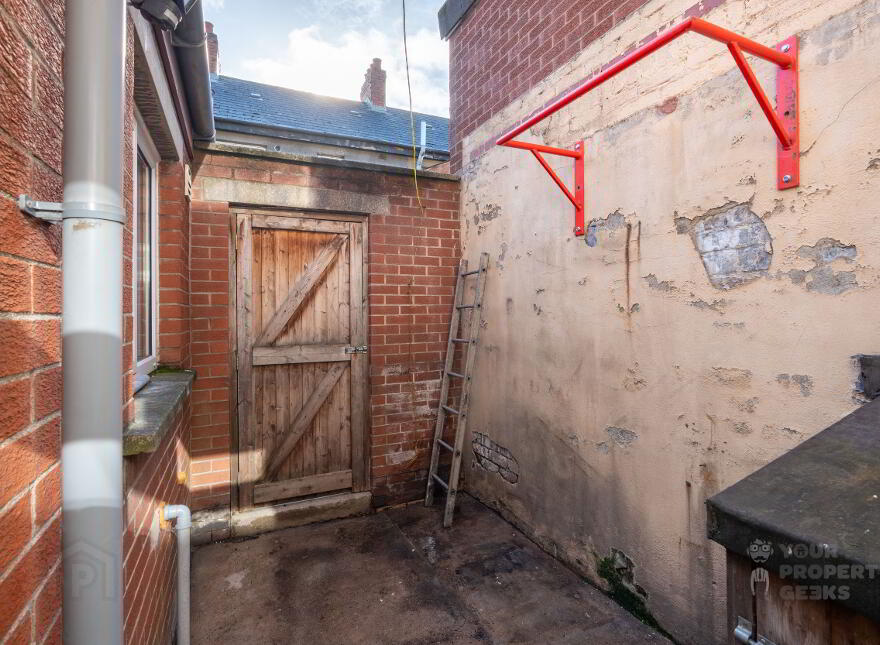 46 Kilburn Street, Belfast, BT12 6JS