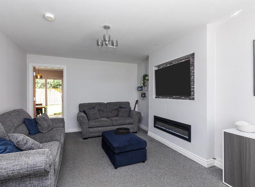 49 Ballyveigh Crescent, Antrim, BT41 2FL