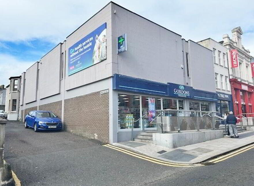 5 Main Street, Portrush, BT56 8BL