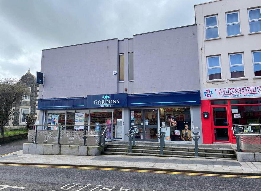 5 Main Street, Portrush, BT56 8BL photo