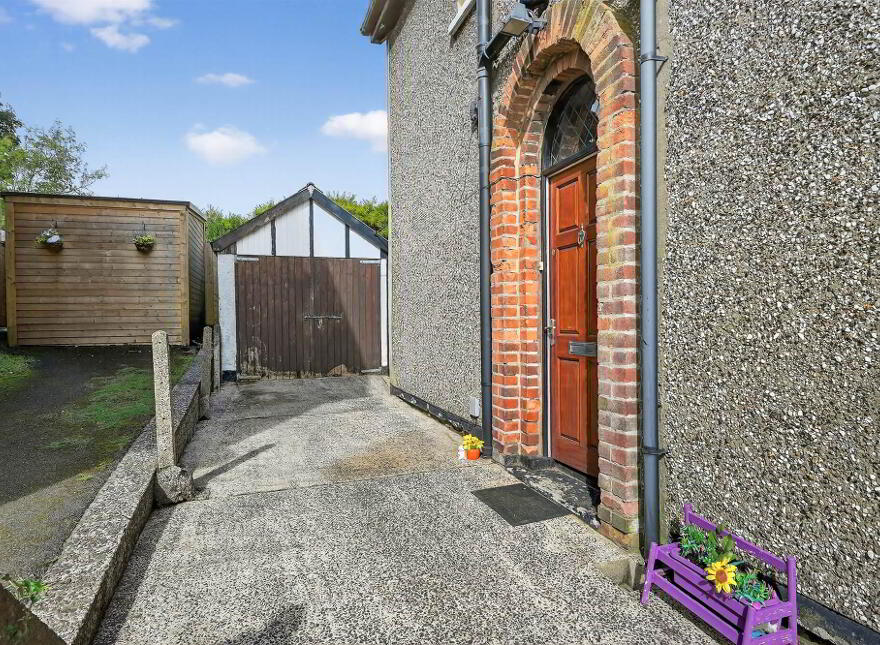 119 Glen Road, Andersonstown, Belfast, BT11 8BJ