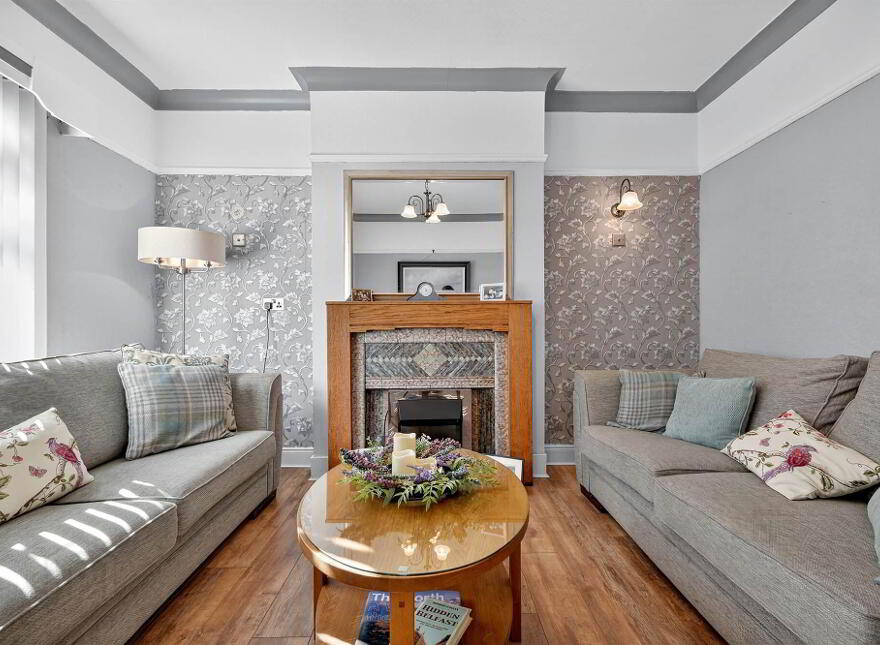 119 Glen Road, Andersonstown, Belfast, BT11 8BJ