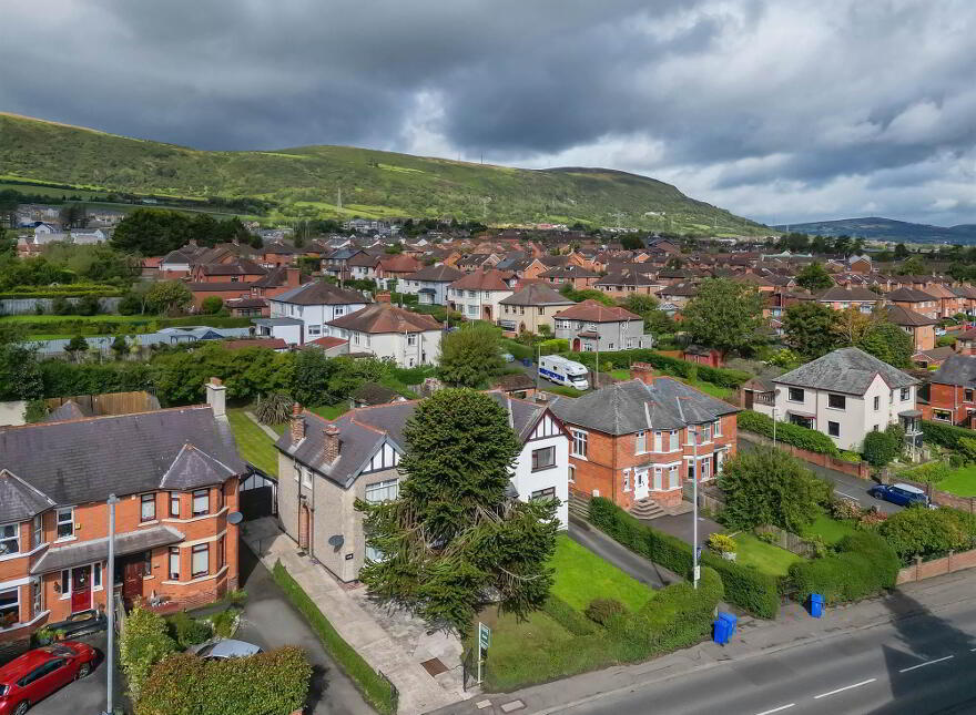 119 Glen Road, Andersonstown, Belfast, BT11 8BJ