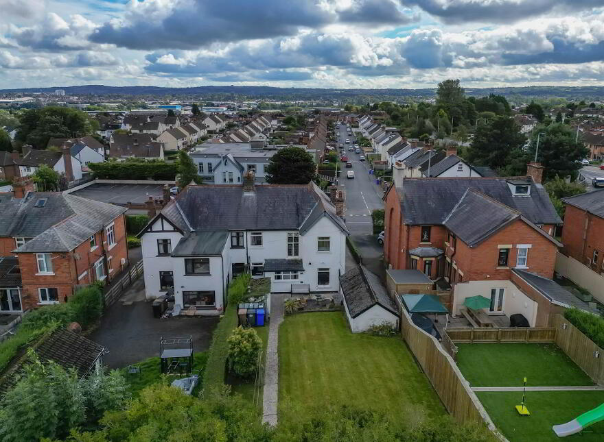 119 Glen Road, Andersonstown, Belfast, BT11 8BJ