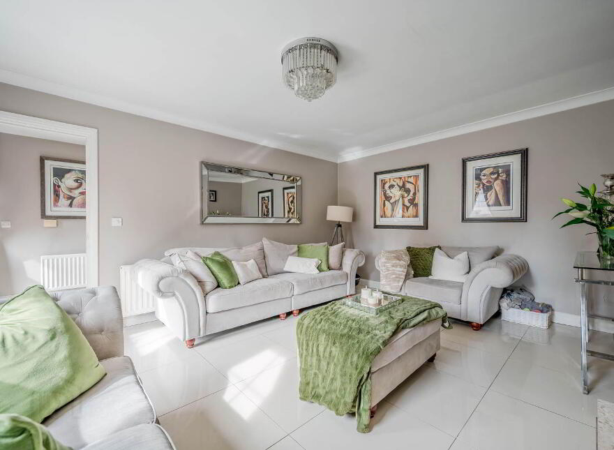 30 Walmer Grove, Bangor, BT19 1GR