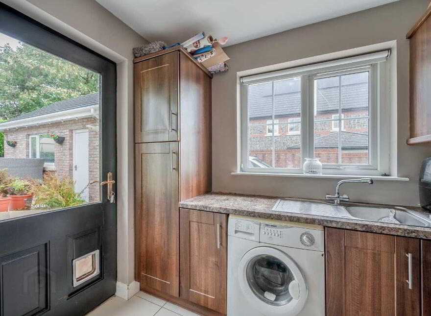 30 Walmer Grove, Bangor, BT19 1GR