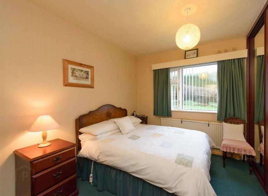 6 Annavale Drive, Carryduff, Belfast, BT8 8NY