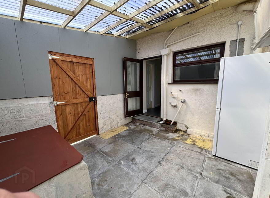 69 Linn Road, Larne, BT40 2BQ