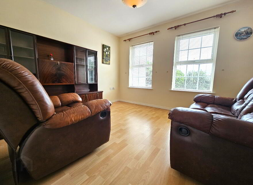 8 Fairfields, Antrim, BT41 4HZ