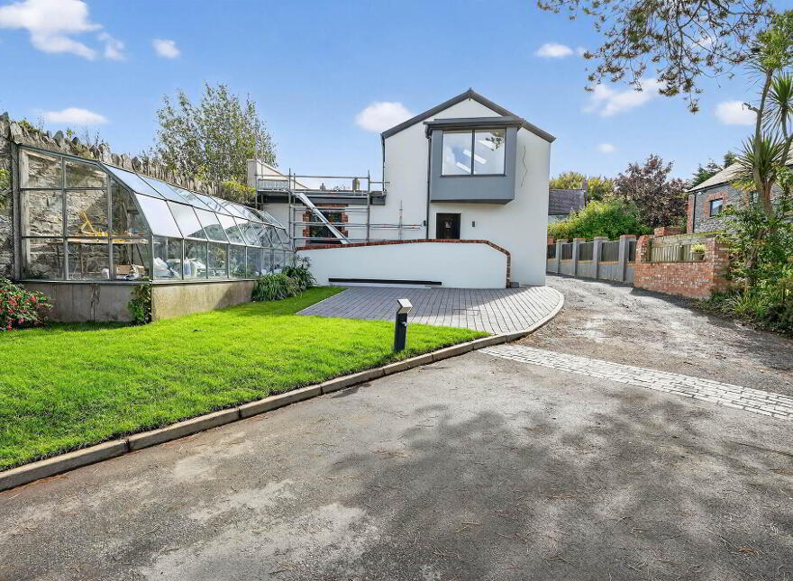 'The Barn', 6a Maxwell Lane, Bangor, BT20 3RR photo