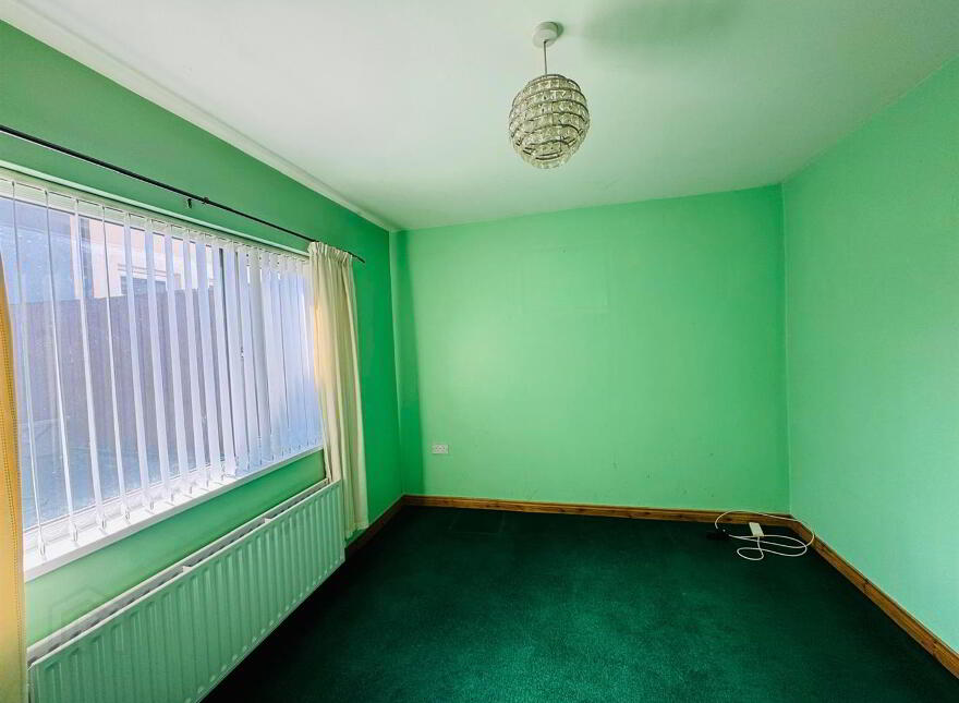 33 Iona Terrace, L'Derry, BT47 6EY