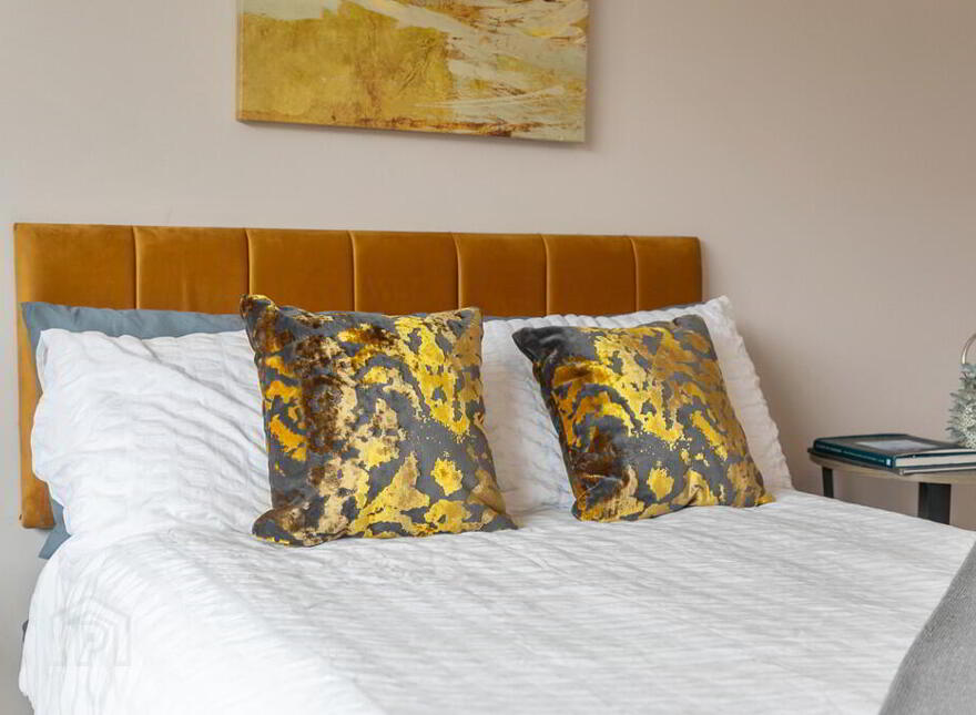 94 Trossachs Drive, Belfast, BT10 0HU
