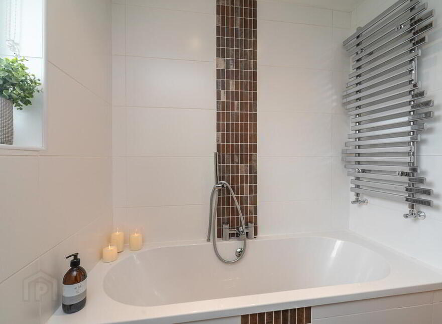 94 Trossachs Drive, Belfast, BT10 0HU
