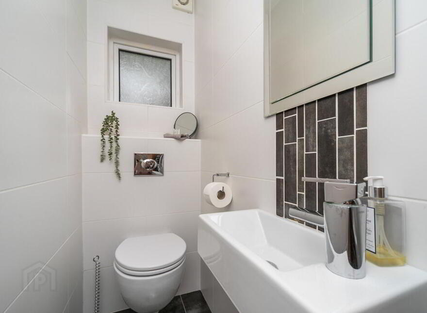 94 Trossachs Drive, Belfast, BT10 0HU