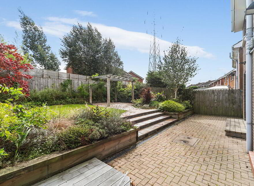 94 Trossachs Drive, Belfast, BT10 0HU