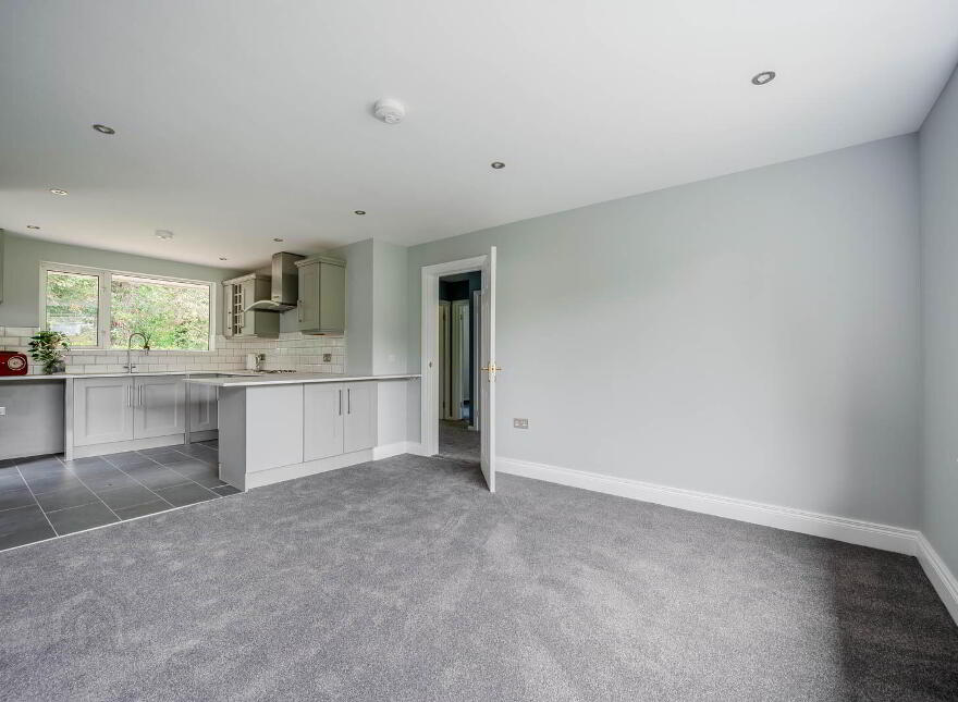 37 Seymour Road, Bangor, BT19 1BL