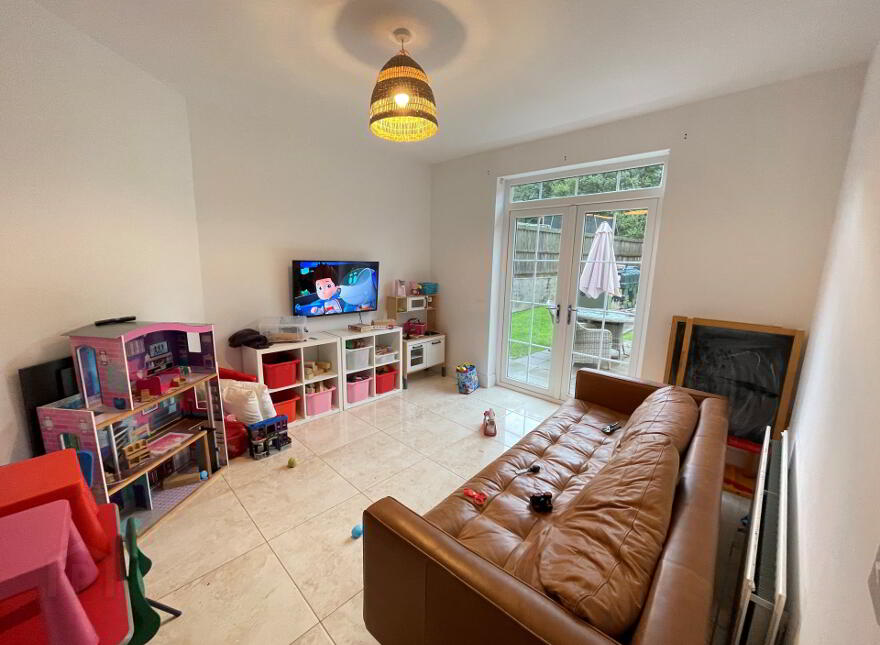 42 The Meadows, Downpatrick, BT30 6LN