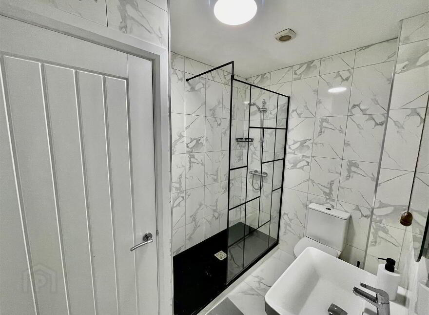 Apt 1 The Courtyard, Church Lane, Donaghadee, BT21 0FD