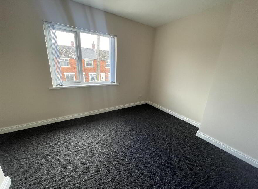 27 Ebor Parade, Belfast, BT12 6NS