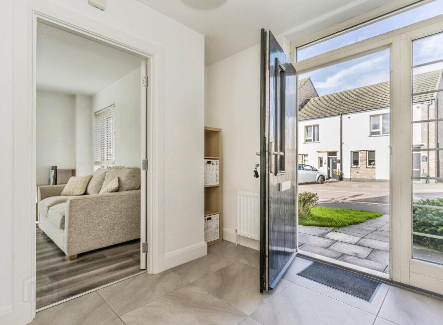 48 Woodbrook Avenue, Lisburn, BT28 2ZG