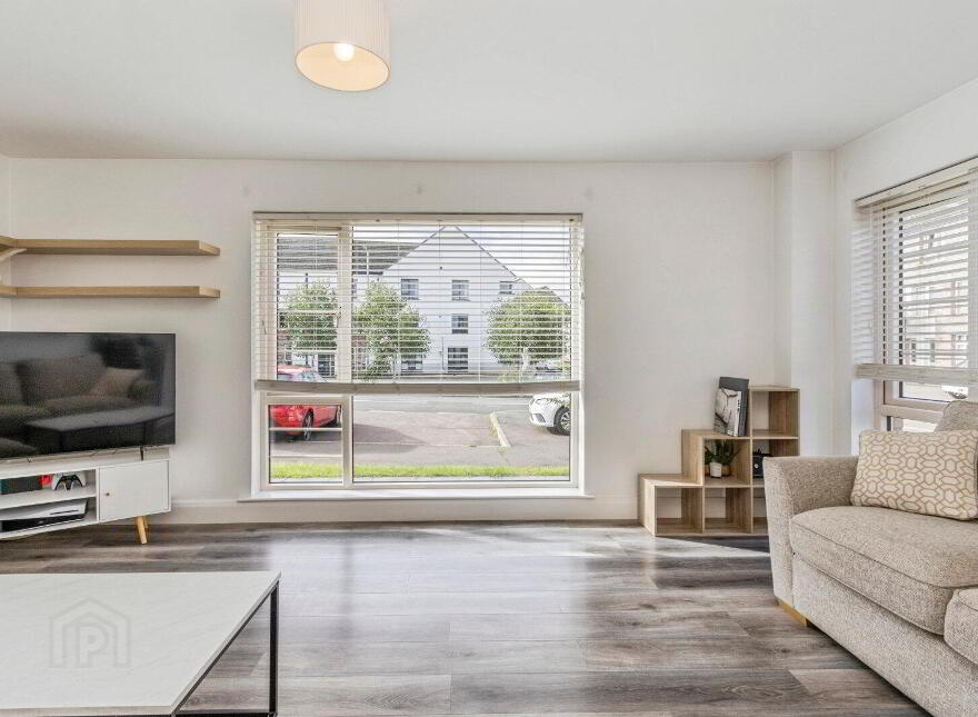 48 Woodbrook Avenue, Lisburn, BT28 2ZG