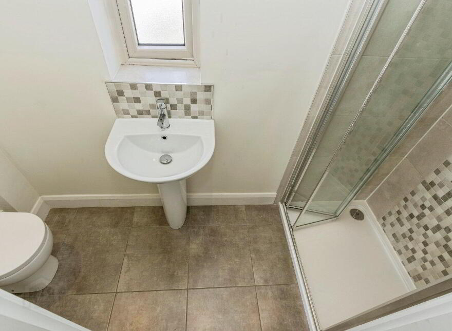 48 Woodbrook Avenue, Lisburn, BT28 2ZG