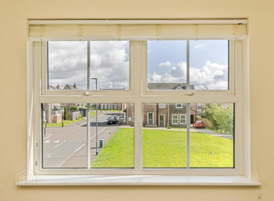 17 Wellington Park Road, Maghaberry, Craigavon, BT67 0XQ