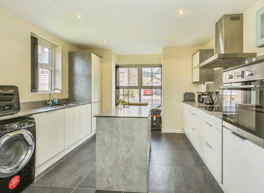 17 Wellington Park Road, Maghaberry, Craigavon, BT67 0XQ