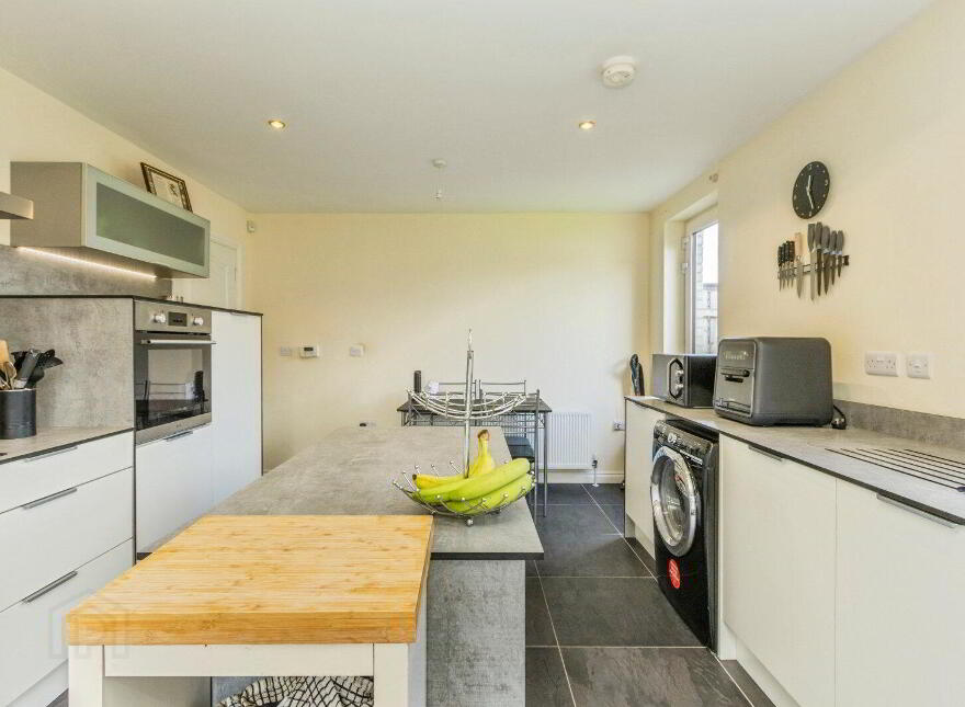 17 Wellington Park Road, Maghaberry, Craigavon, BT67 0XQ