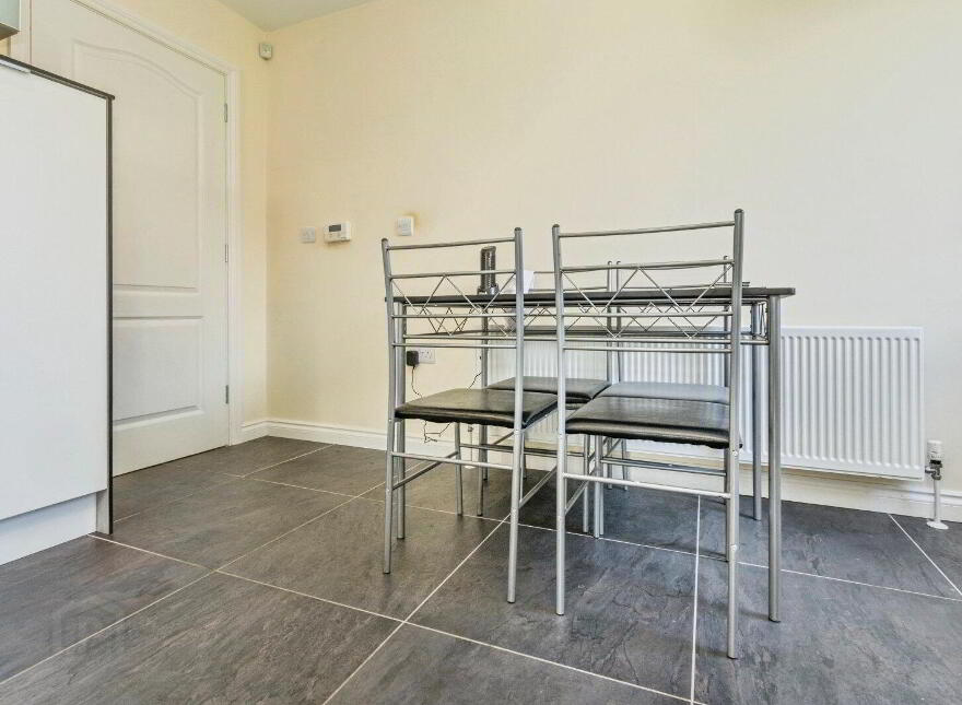 17 Wellington Park Road, Maghaberry, Craigavon, BT67 0XQ