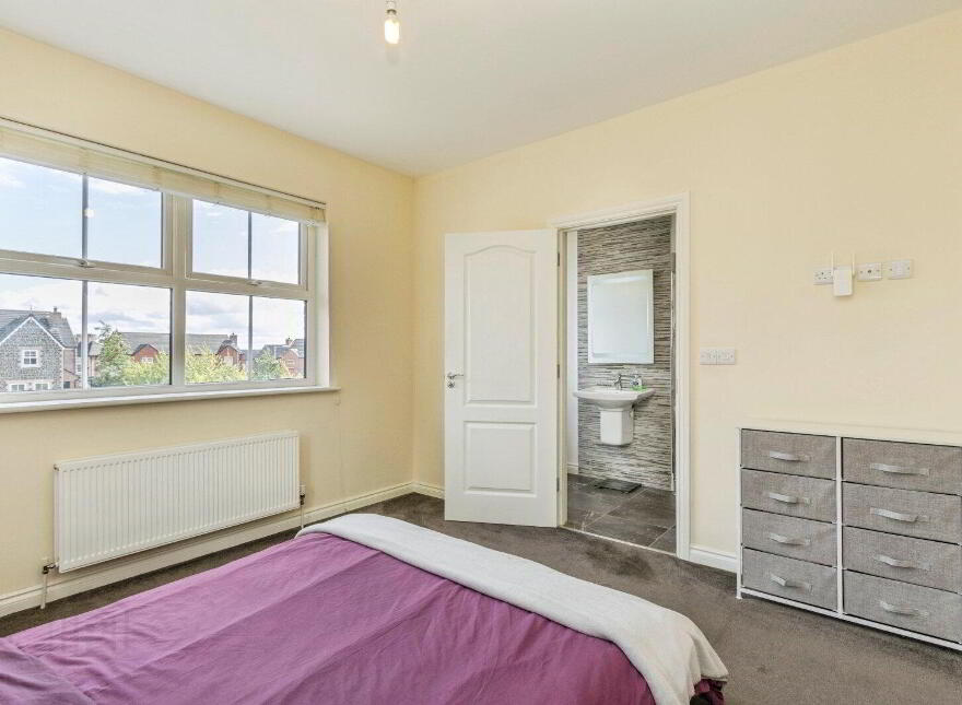 17 Wellington Park Road, Maghaberry, Craigavon, BT67 0XQ