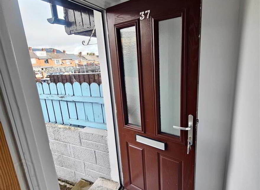 37 Estoril Park, Belfast, BT14 7NG