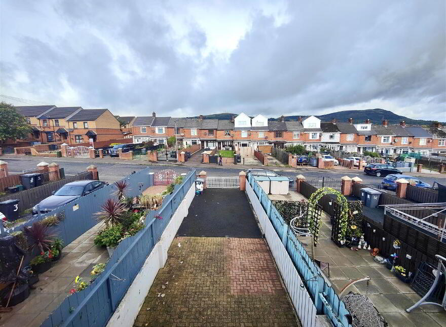 37 Estoril Park, Belfast, BT14 7NG