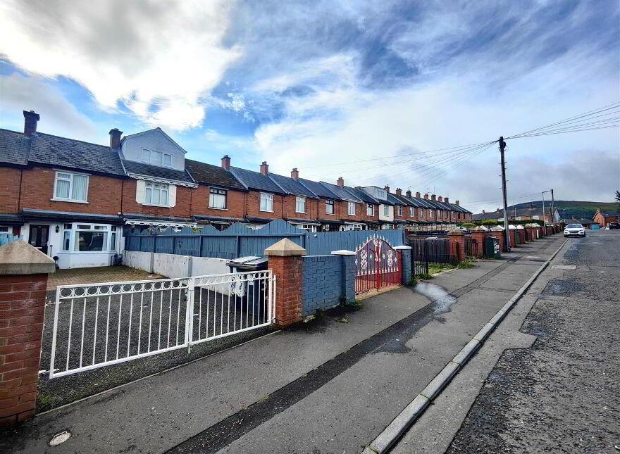 37 Estoril Park, Belfast, BT14 7NG