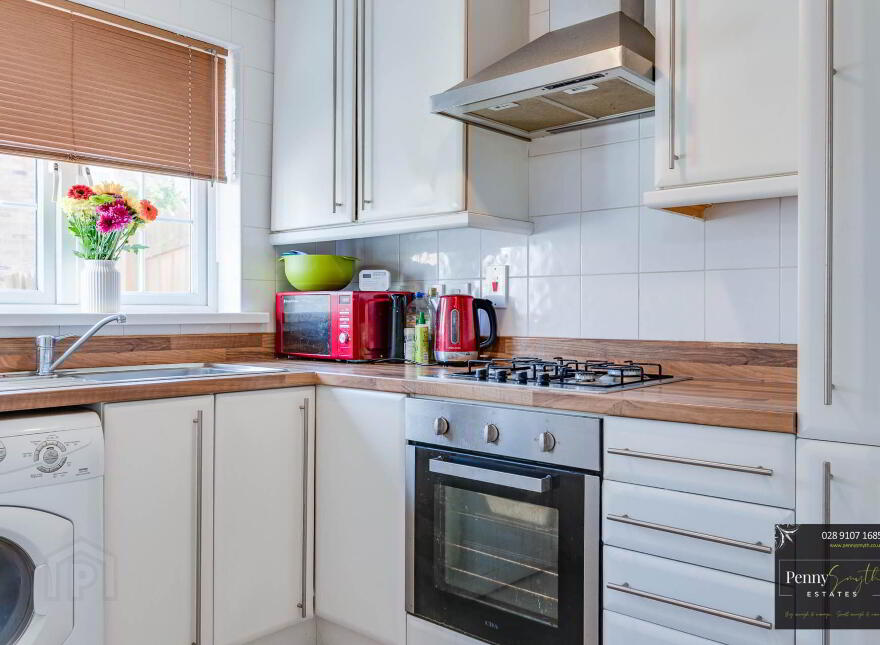 15 Lineybrook Lane, Bangor, BT19 7ED