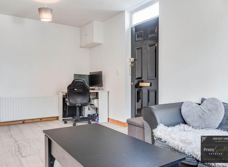 15 Lineybrook Lane, Bangor, BT19 7ED