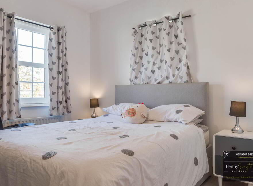 15 Lineybrook Lane, Bangor, BT19 7ED
