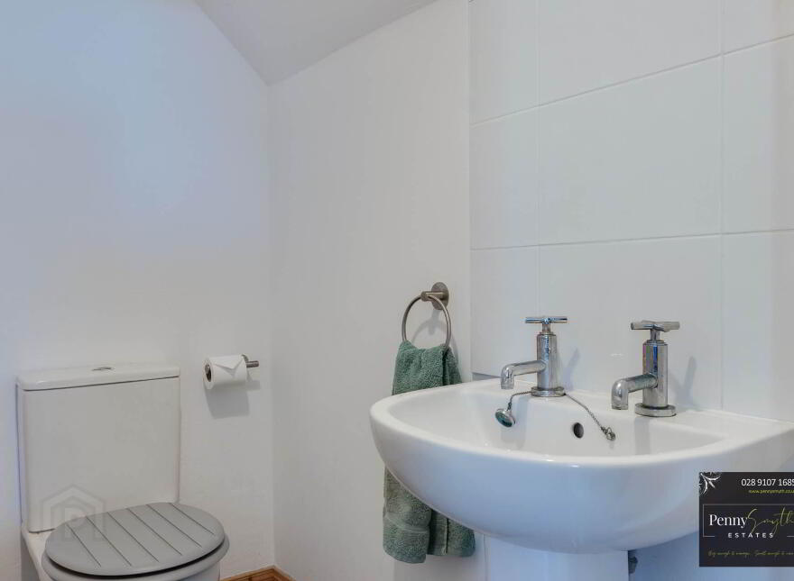 15 Lineybrook Lane, Bangor, BT19 7ED
