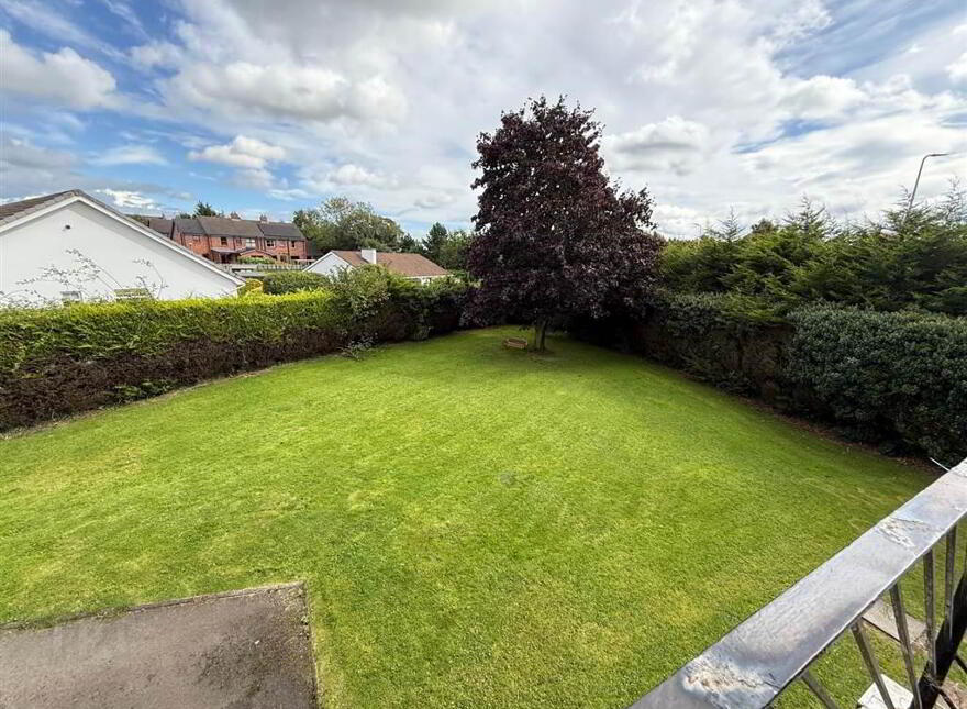 Apt 3, Thornleigh Court, Antrim Road, Lisburn, BT28 2RH