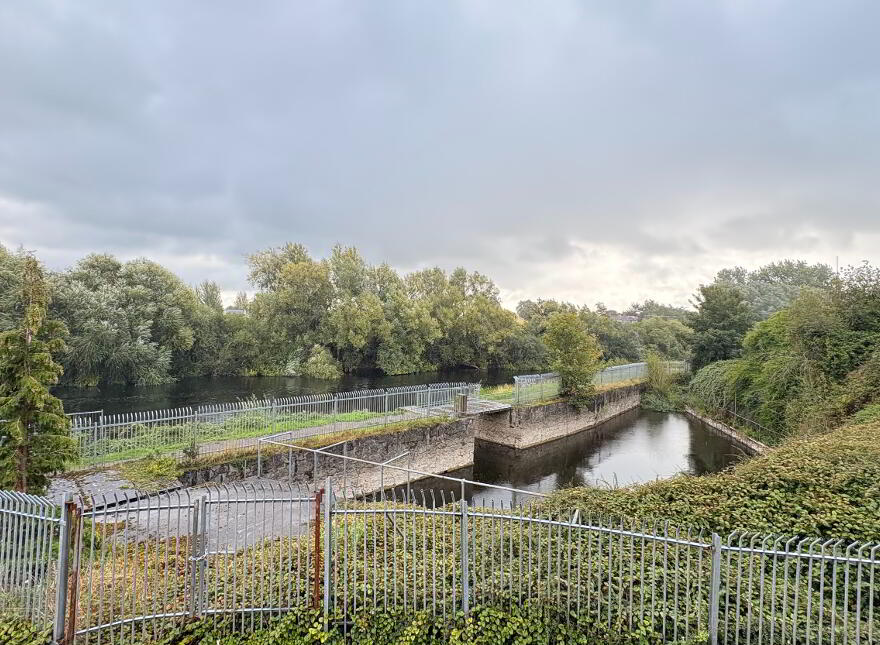 Apartment 44 Ferrybank, Leighlin Road, Carlow Town, R93YX40