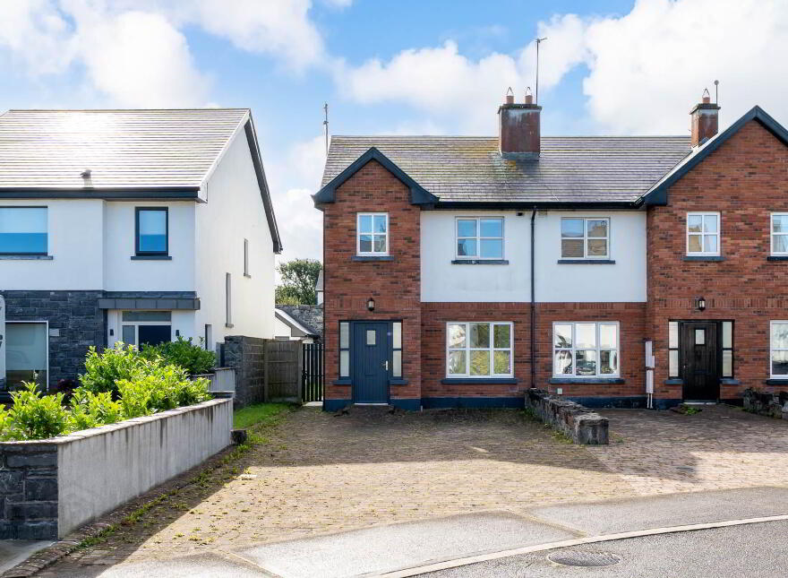 1 Oranview, Oranhill, Oranmore, Galway, H91K44W photo