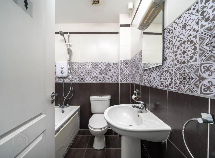 1 Oranview, Oranhill, Oranmore, Galway, H91K44W