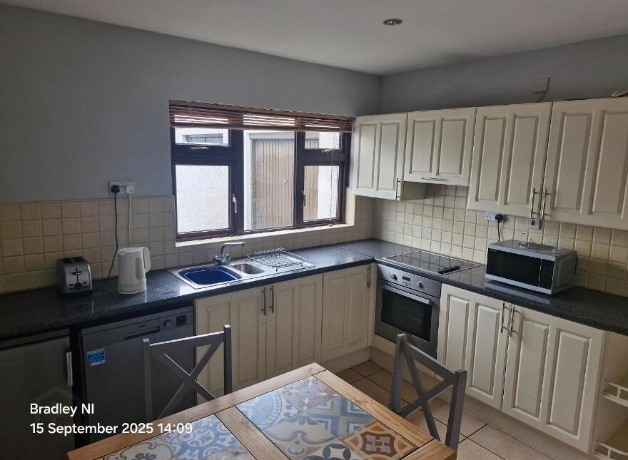 30a Kilbroney Road, Rostrevor, Newry, BT34 3BJ