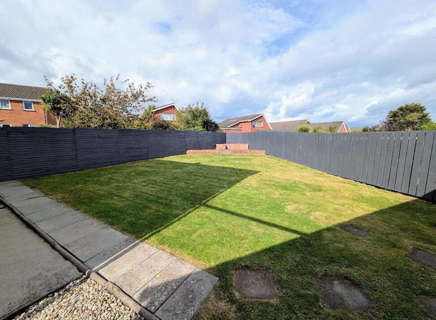 10 Cloverhill Drive, Bangor, BT19 6XT