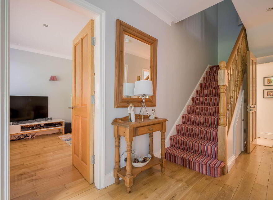 94 Old Holywood Road, Belfast, BT4 2HP