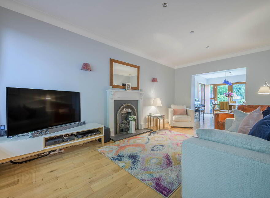 94 Old Holywood Road, Belfast, BT4 2HP